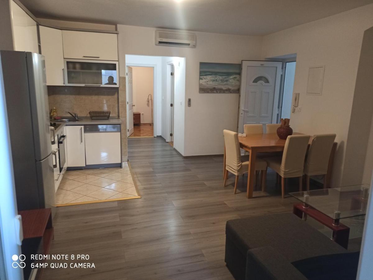 Apartments Zo Makarska Room photo